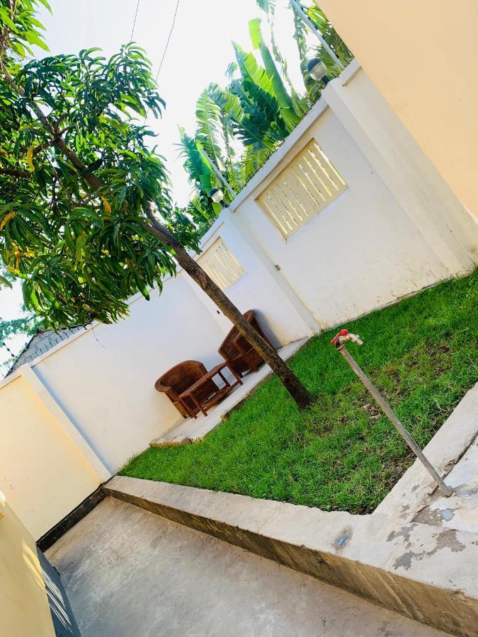 Jambo Hideaway Apartamento Dar es Salaam Exterior foto